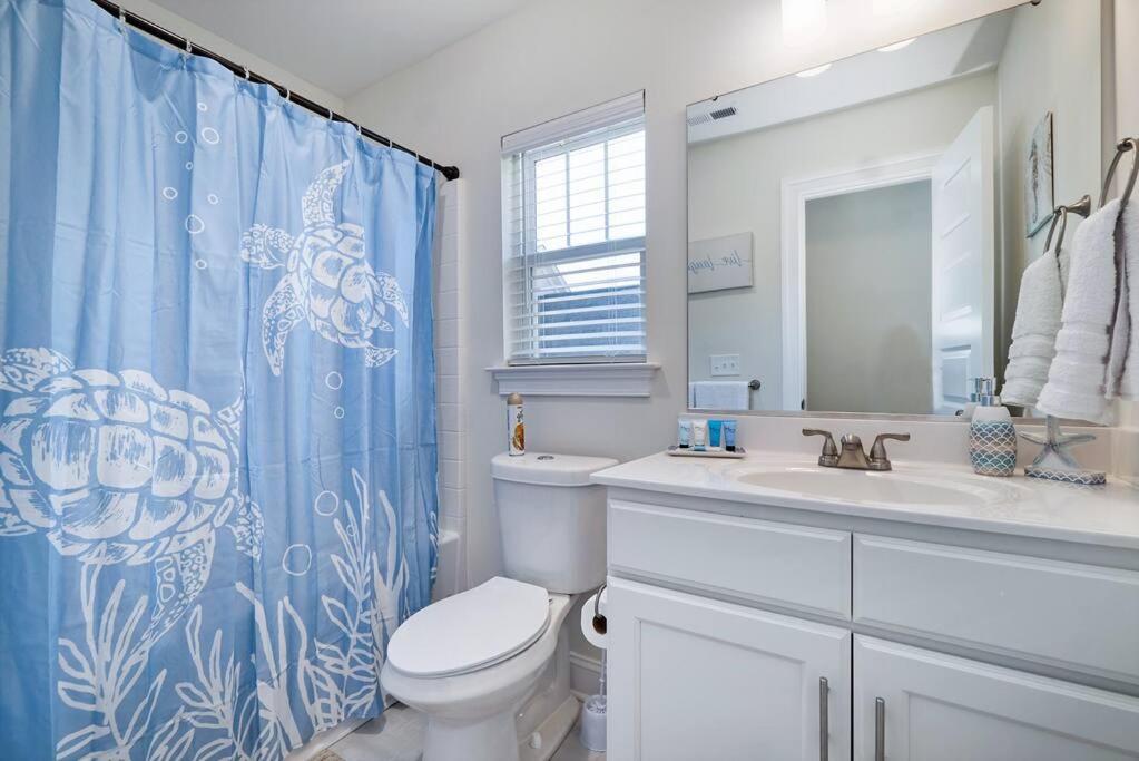 Luxurious Alberta Beach House W/ Historical Detail Hampton Εξωτερικό φωτογραφία