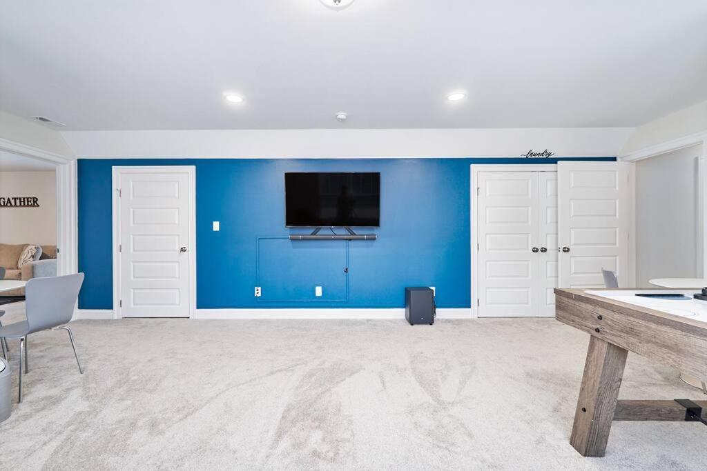 Luxurious Alberta Beach House W/ Historical Detail Hampton Εξωτερικό φωτογραφία