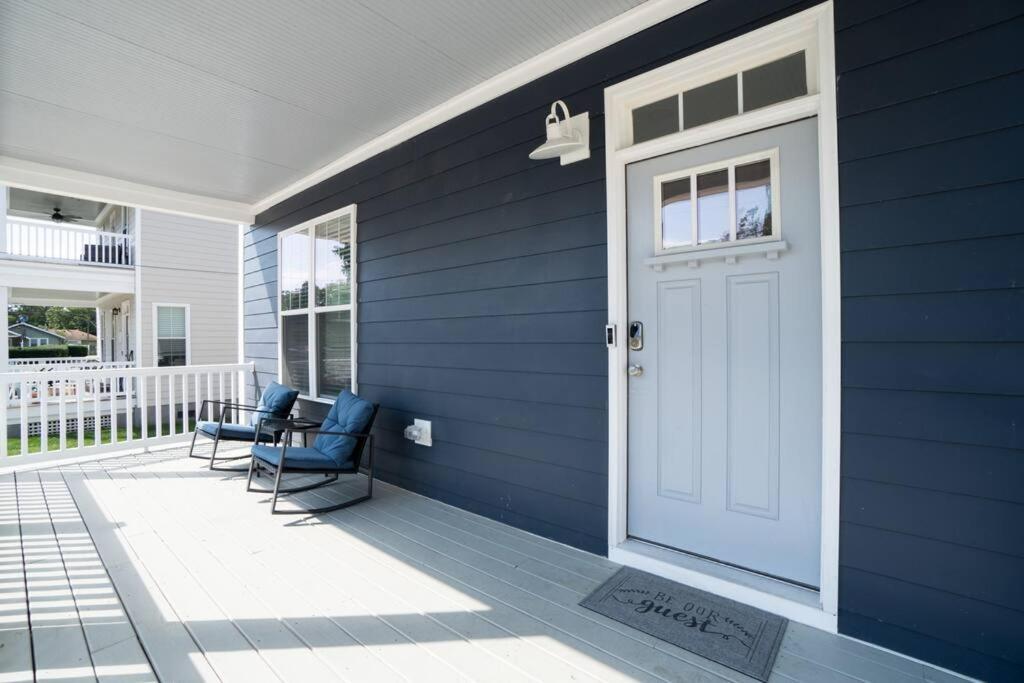 Luxurious Alberta Beach House W/ Historical Detail Hampton Εξωτερικό φωτογραφία
