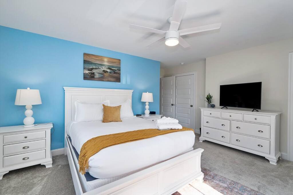 Luxurious Alberta Beach House W/ Historical Detail Hampton Εξωτερικό φωτογραφία